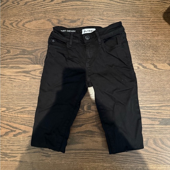 dl1961 Florence instasculpt cropped hail black Jean size 24 - Picture 2 of 5